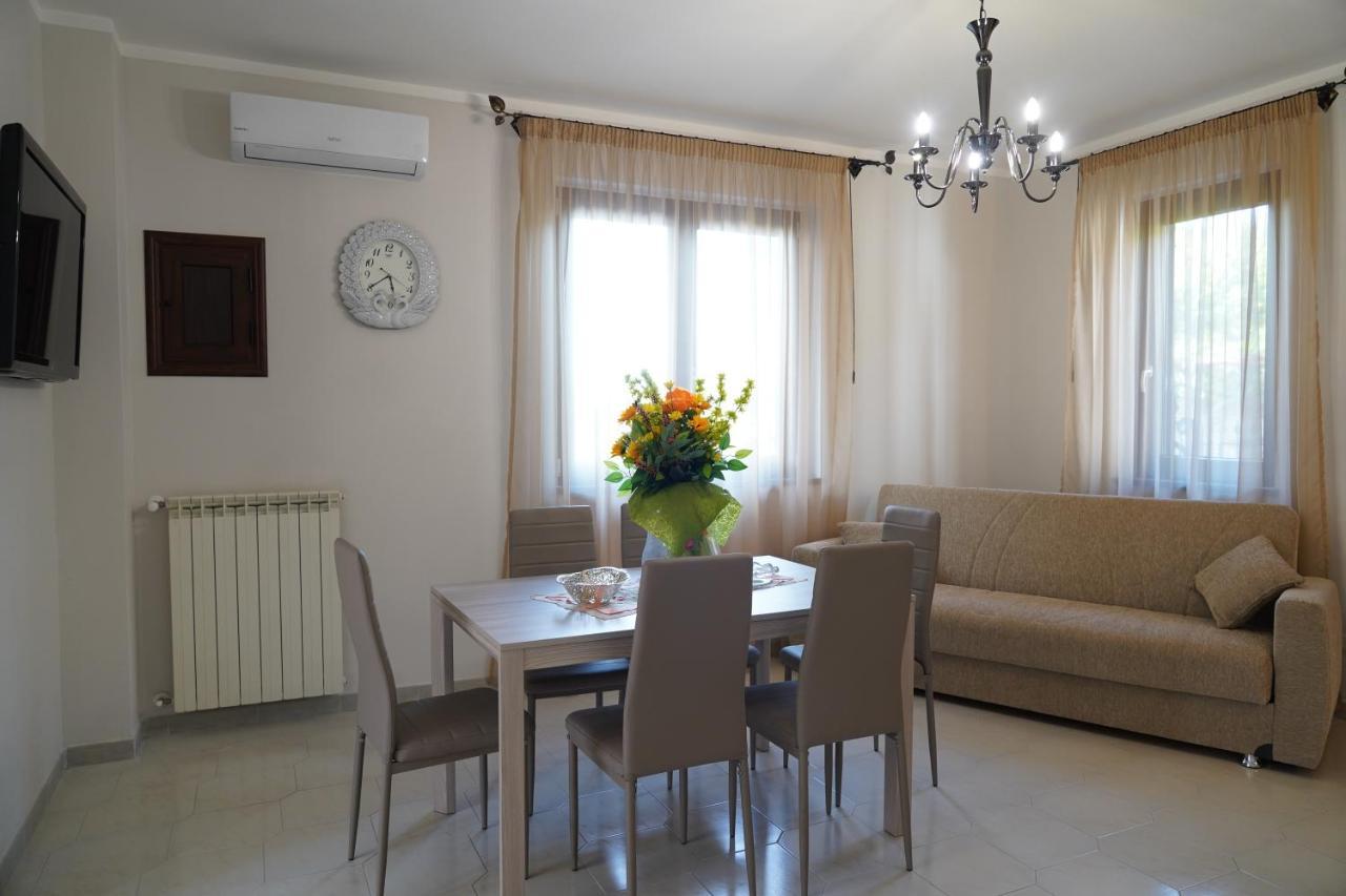 Il Vicoletto Villa Pimonte Buitenkant foto